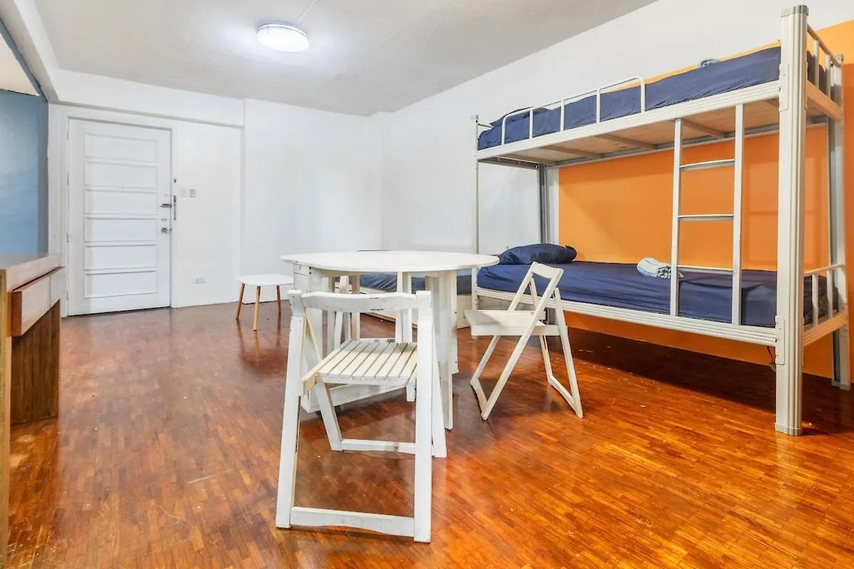 5 Bed Urban Retreat In The Heart Of Poblacion Manila 0*,